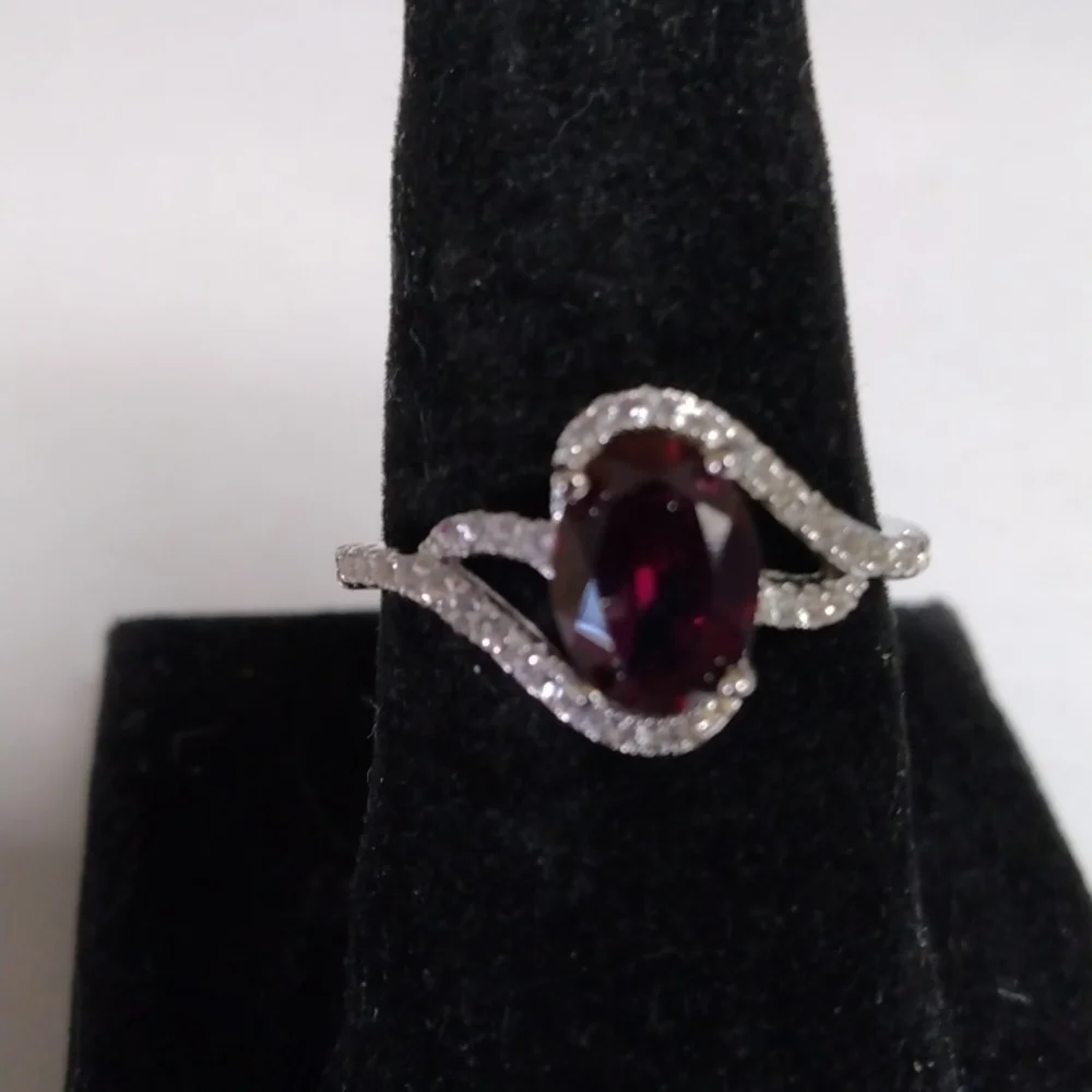 Stamped .925 Orissa Rhodolite Garnet and Zircon Ring